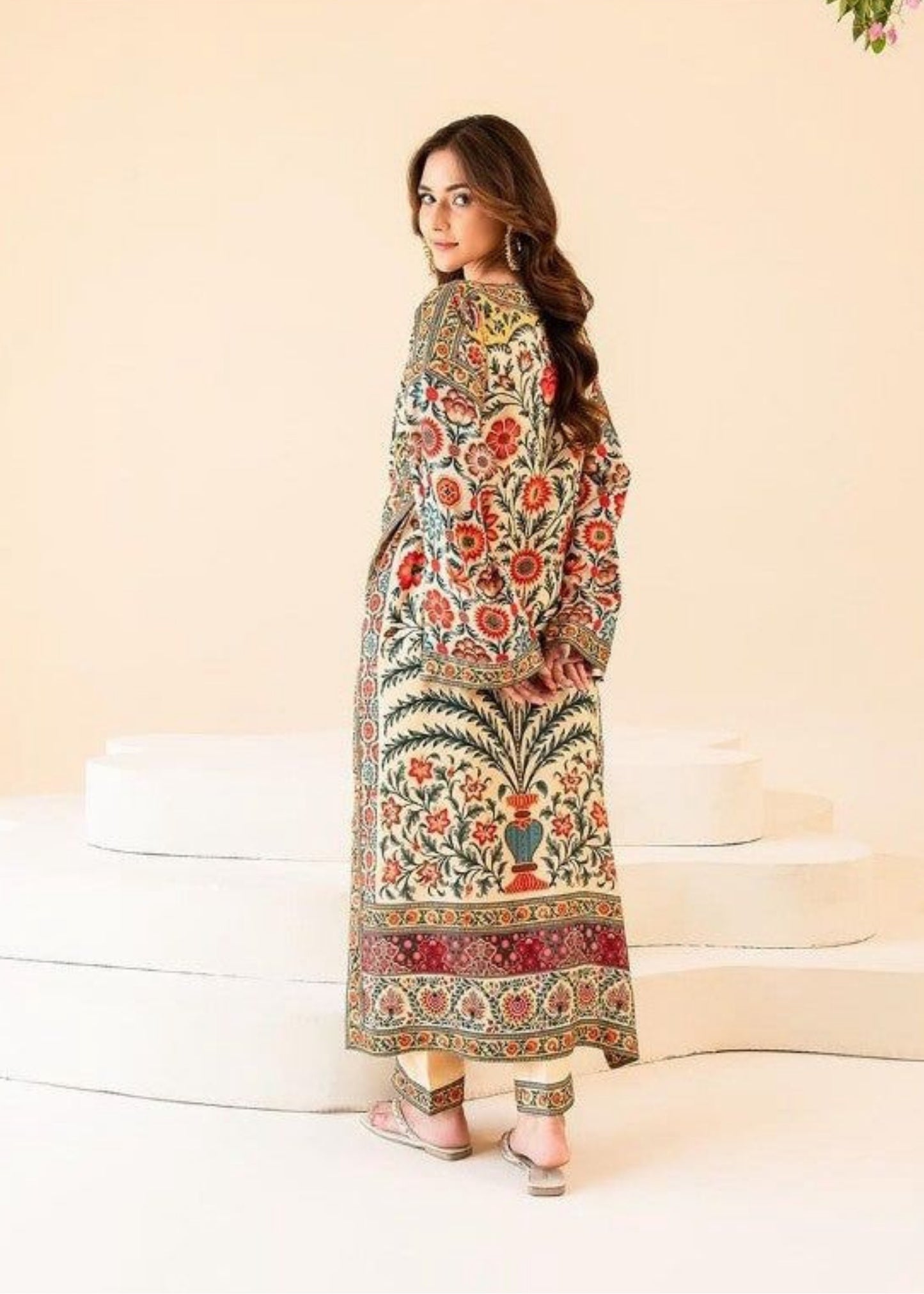 Gul bahaar 2-Piece Suit (Stitched)
