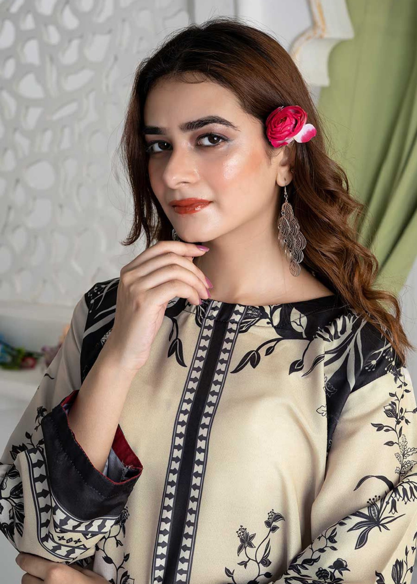 Zeenat Beige 2-Piece Suit (Stitched)