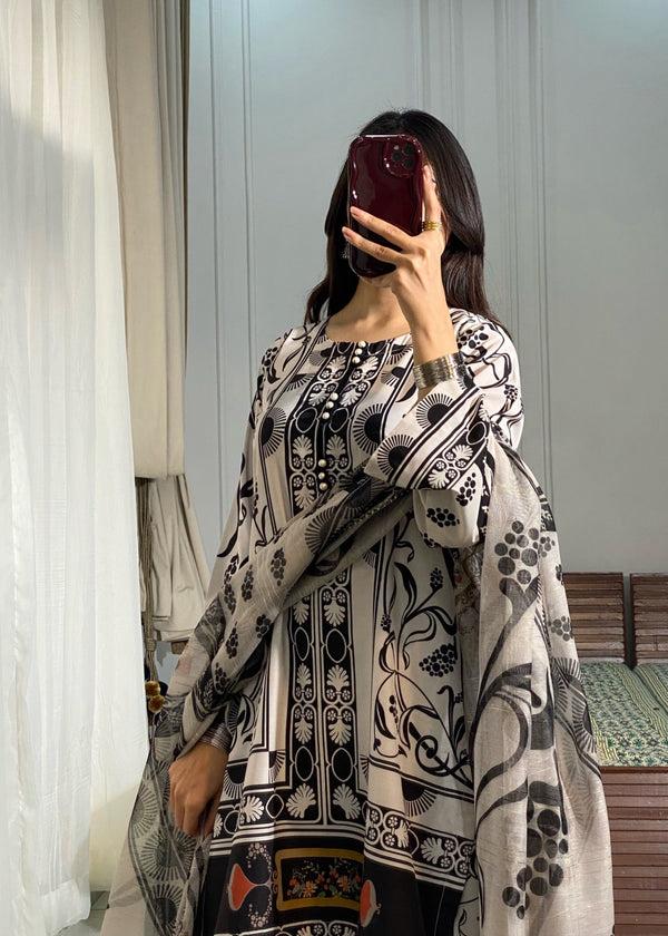 Nayab 2-Piece Suit (Stitched)