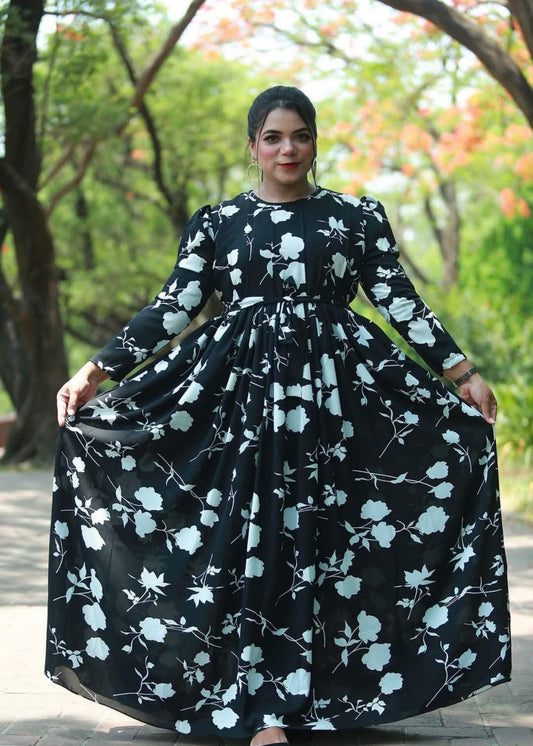Siyah Gul Maxi Dress (Stitched)