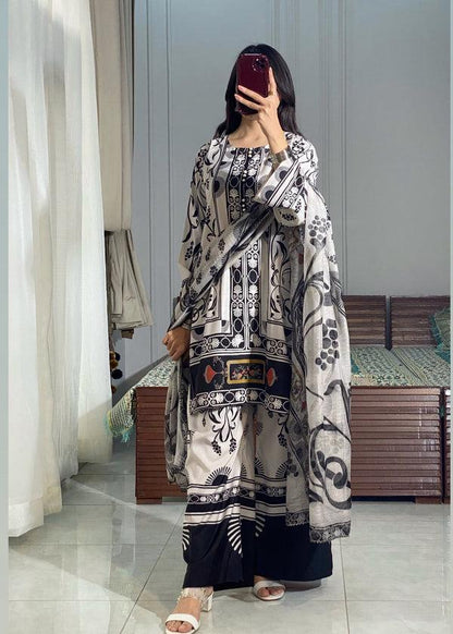 Nayab 2-Piece Suit (Stitched)